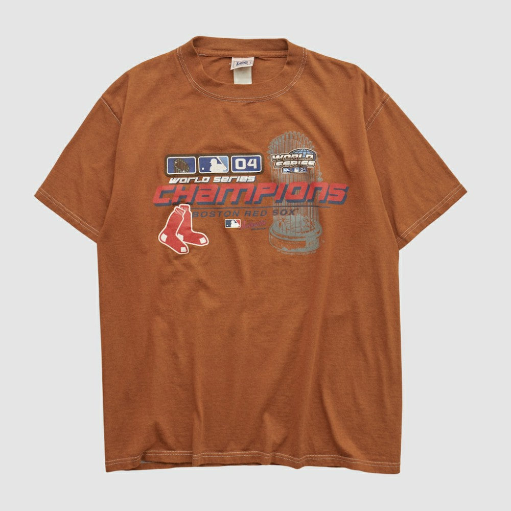 Boston Red Sox Lee Apparel 2004 T-shirt | MLB Outlet