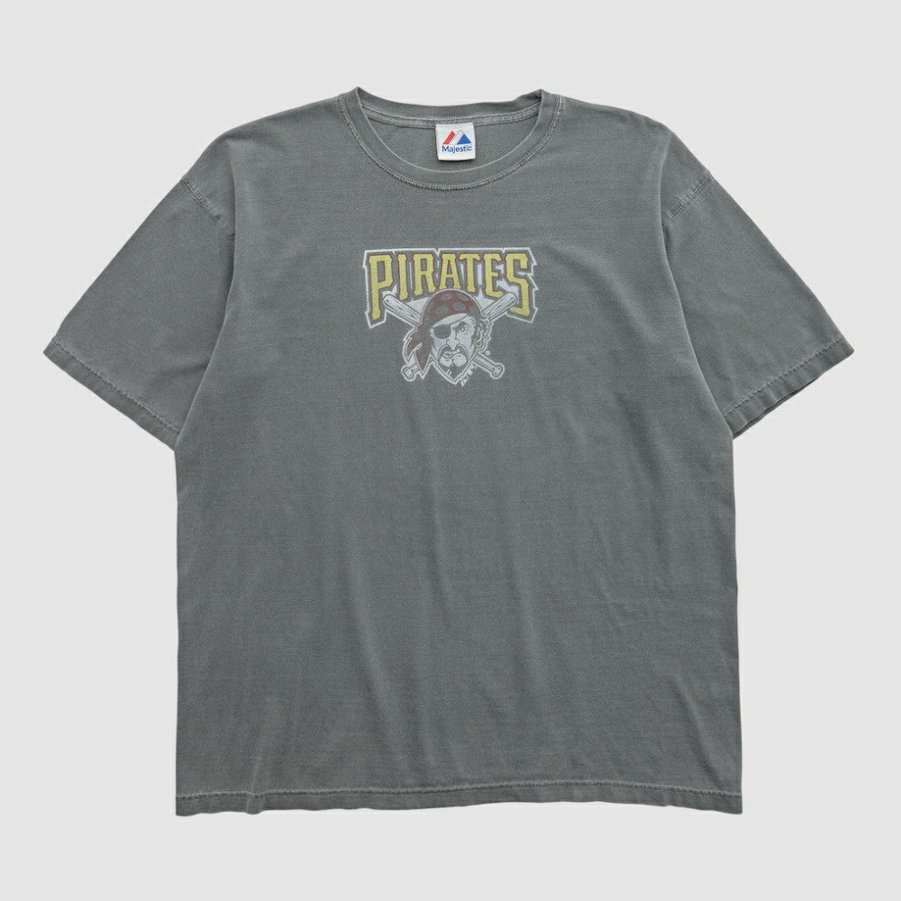 Pittsburgh Pirates Majestic 2000s T-shirt | MLB On Sale