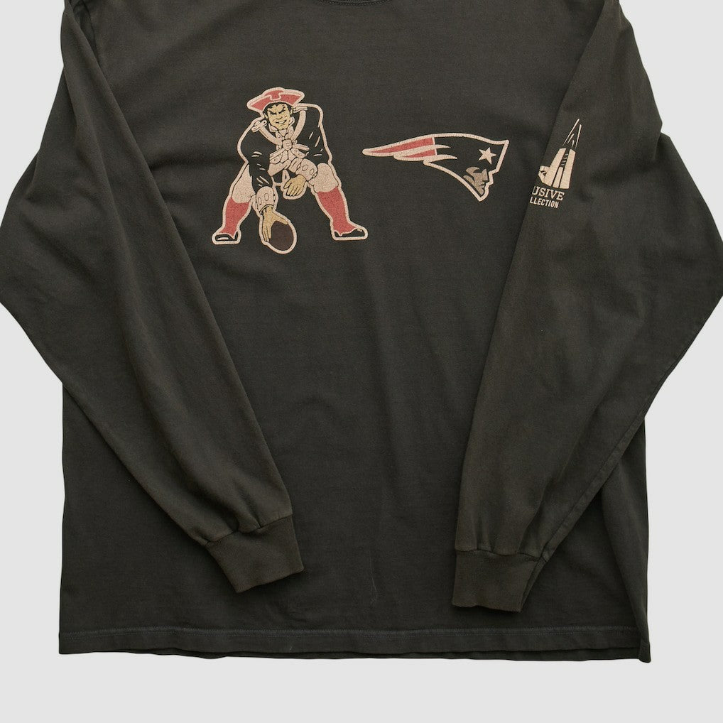New England Patriots Fanatics Reebok 2000s Long Sleeve T-shirt
