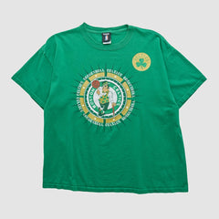 Boston Celtics UNK 2000s T-shirt For Sale