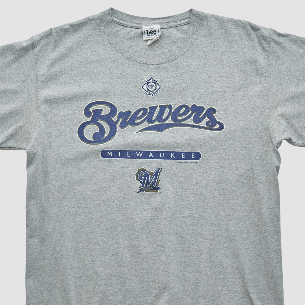 Milwaukee Brewers Lee Sport 2000s T-shirt | MLB Shop