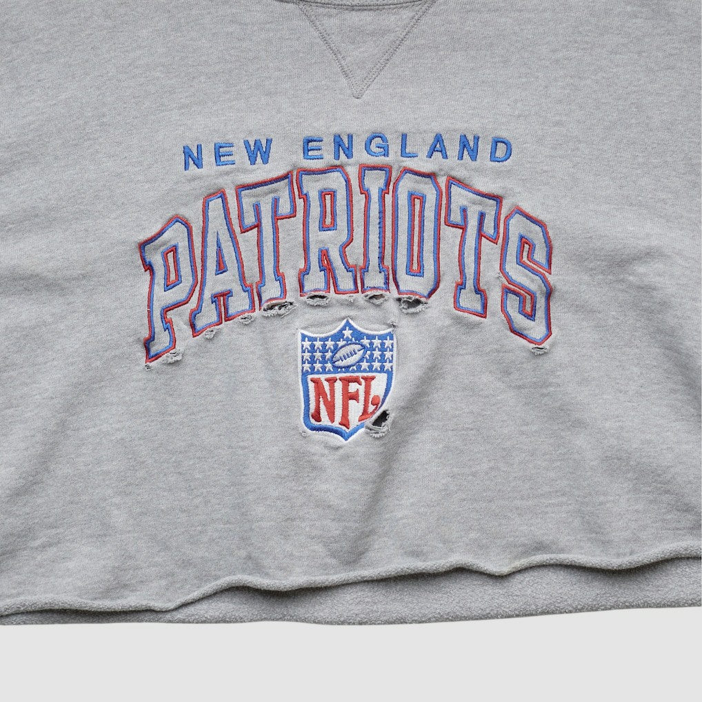 New England Patriots Fanatics Champion 90s Pullover Sweatshirt