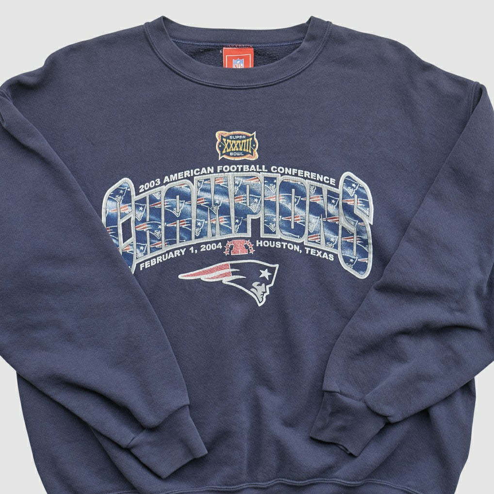 New England Patriots Fanatics NFL 2003 Pullover Sweatshirt
