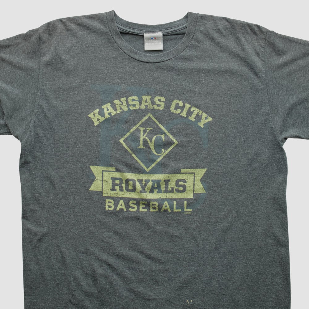 Kansas City Royals Genuine Merchandise 2000s T-shirt | MLB Near me