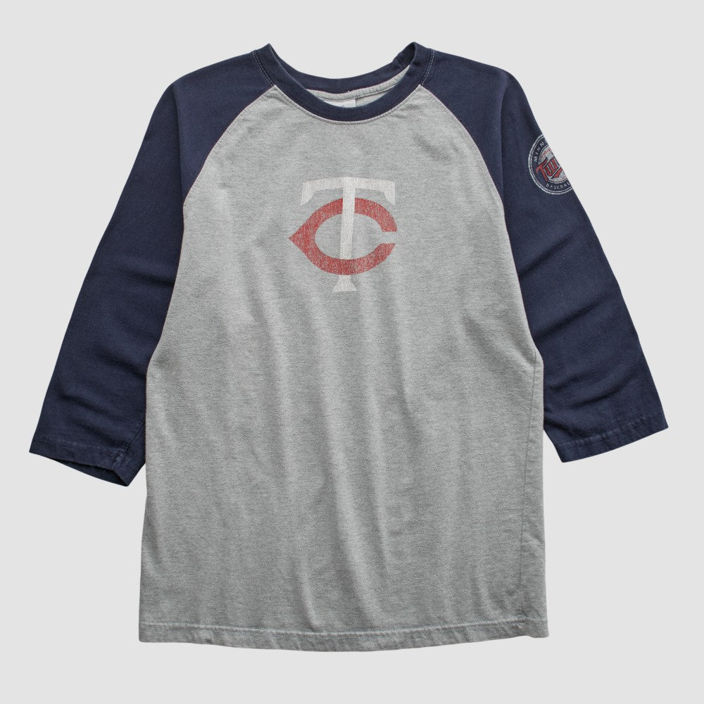Minnesota Twins Majestic 2000s T-shirt | MLB Discount