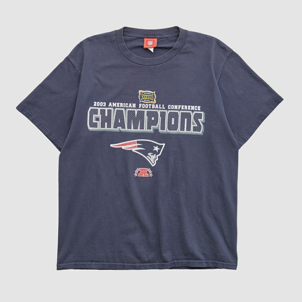 New England Patriots Fanatics NFL 2003 T-shirt