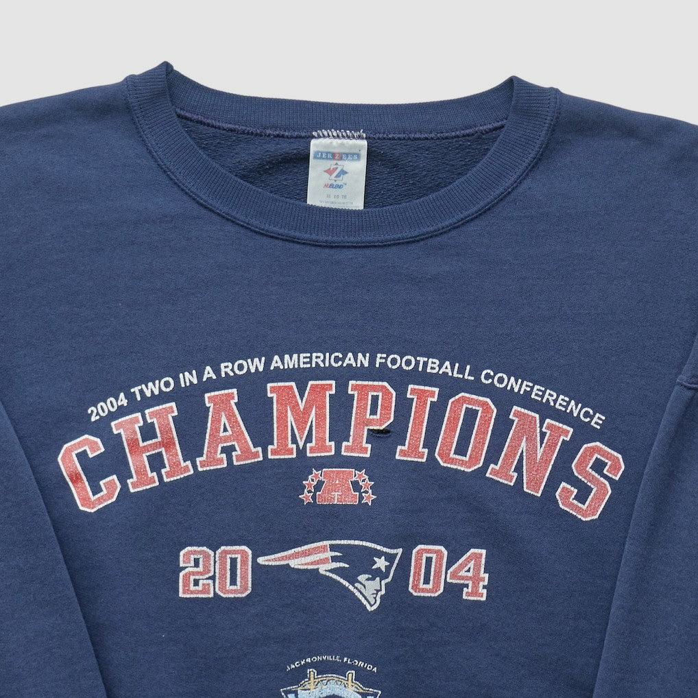 New England Patriots Fanatics Jerzees 2004 Pullover Sweatshirt