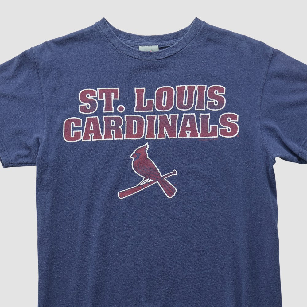 St. Louis Cardinals Genuine Merchandise 2000s T-shirt | MLB Outlet