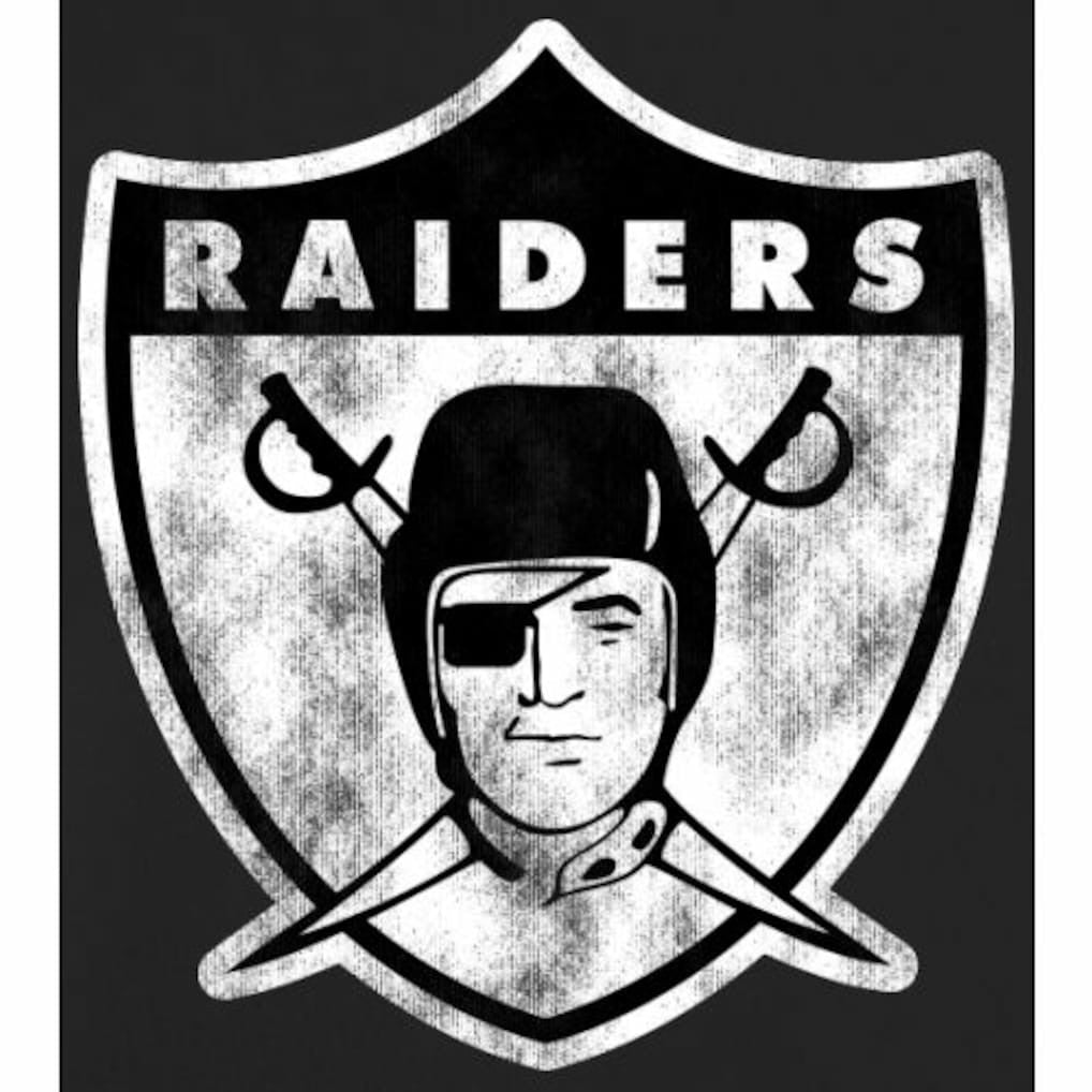 Las Vegas Raiders  Throwback Logo Pullover Hoodie