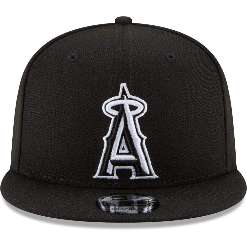 Los Angeles Angels New Era Black & White 9FIFTY Snapback Hat | MLB Near me