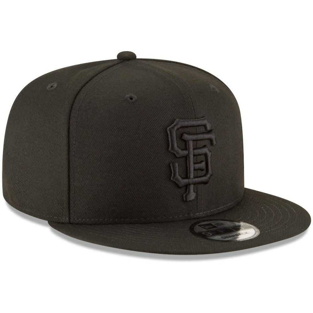 San Francisco Giants New Era Black on Black 9FIFTY Team Snapback Adjustable Hat | MLB Near me