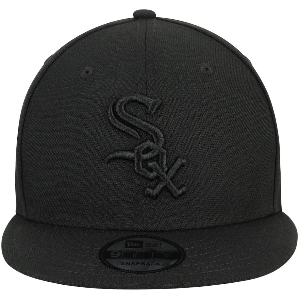 Chicago White Sox New Era Black on Black 9FIFTY Team Snapback Adjustable Hat | MLB Online