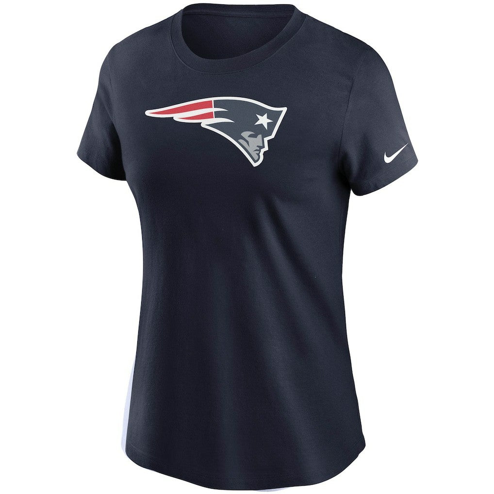 New England Patriots Nike Women's Logo Essential T-Shirt