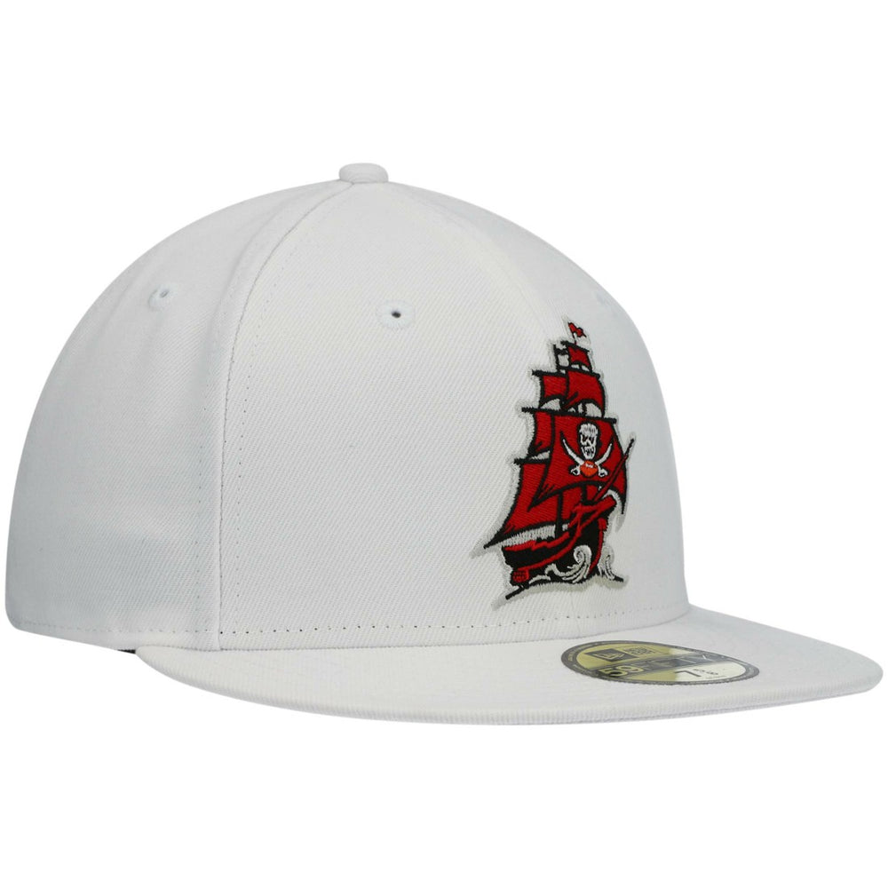 Tampa Bay Buccaneers New Era Omaha Alternate Logo 59FIFTY Fitted Hat