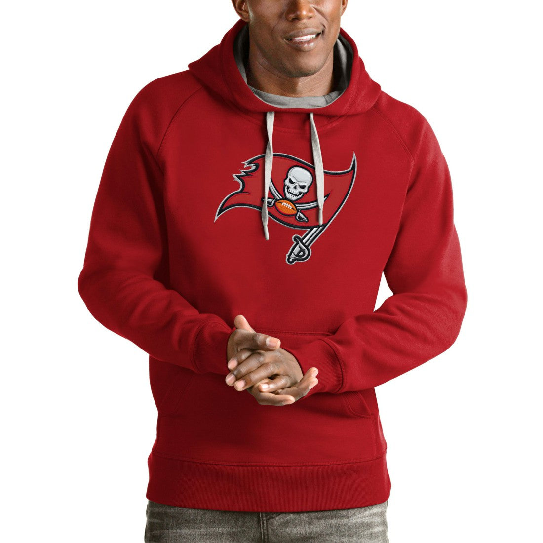 Tampa Bay Buccaneers  Antigua Victory Team Pullover Hoodie
