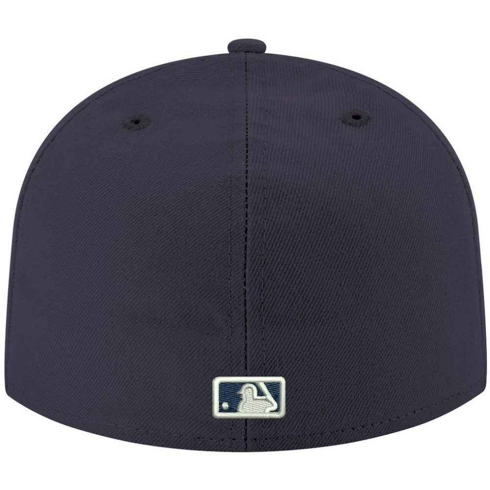 Cincinnati Reds New Era White Logo 59FIFTY Fitted Hat | MLB Online