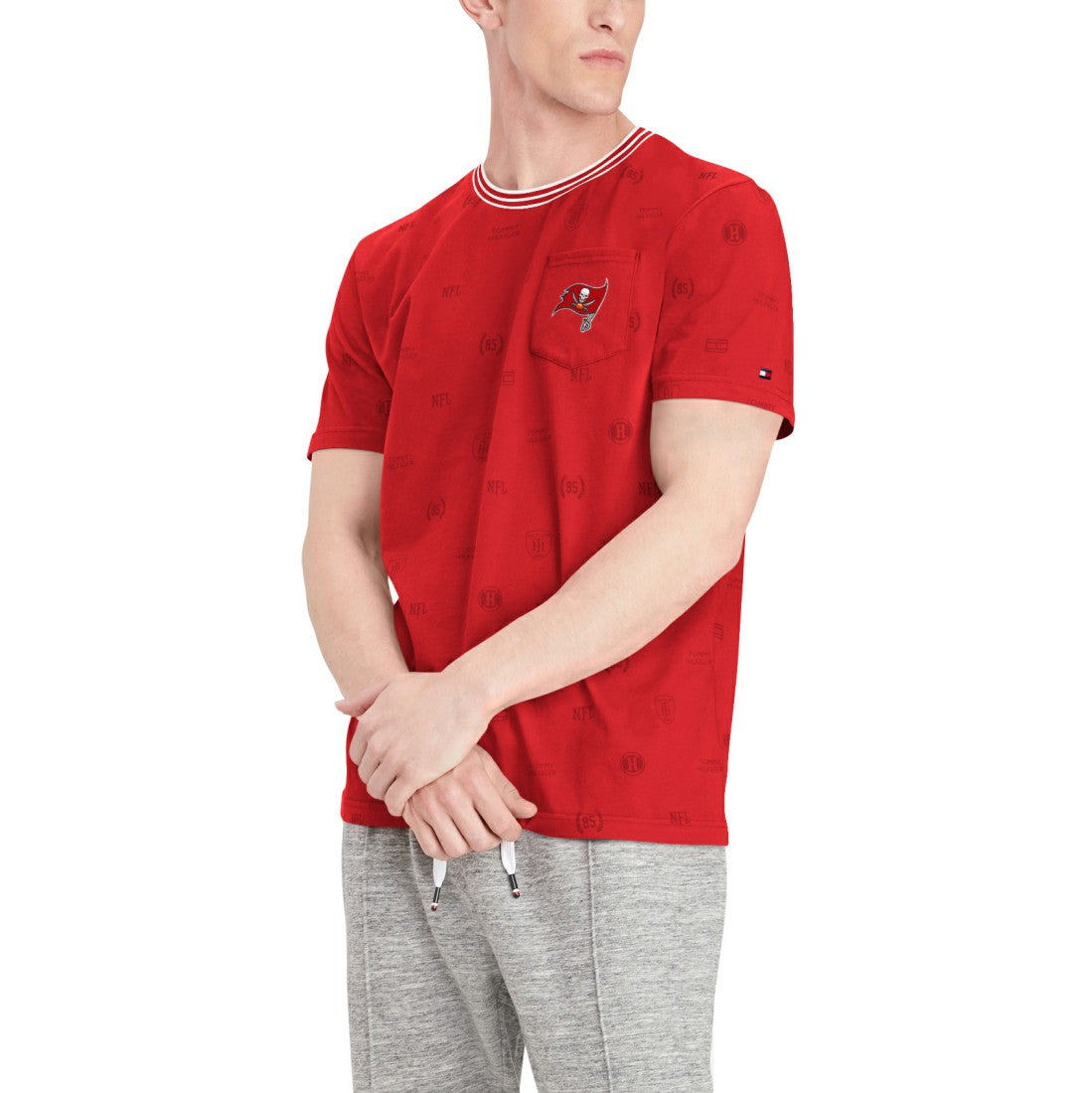 Tampa Bay Buccaneers  Tommy Hilfiger Essential Pocket T-Shirt