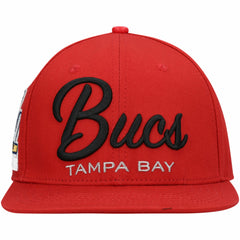 Tampa Bay Buccaneers Champion Pro Standard LV Super Bowl s Script Wordmark Snapback Hat