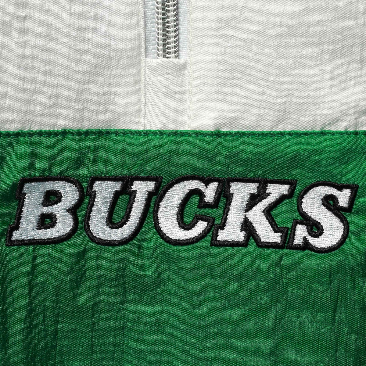 Milwaukee Bucks Women's Half-Zip Windbreaker 2.0 Hoodie New