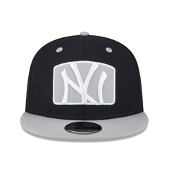 New York Yankees New Era Logo Zoom Trucker 9FIFTY Snapback Hat | MLB New