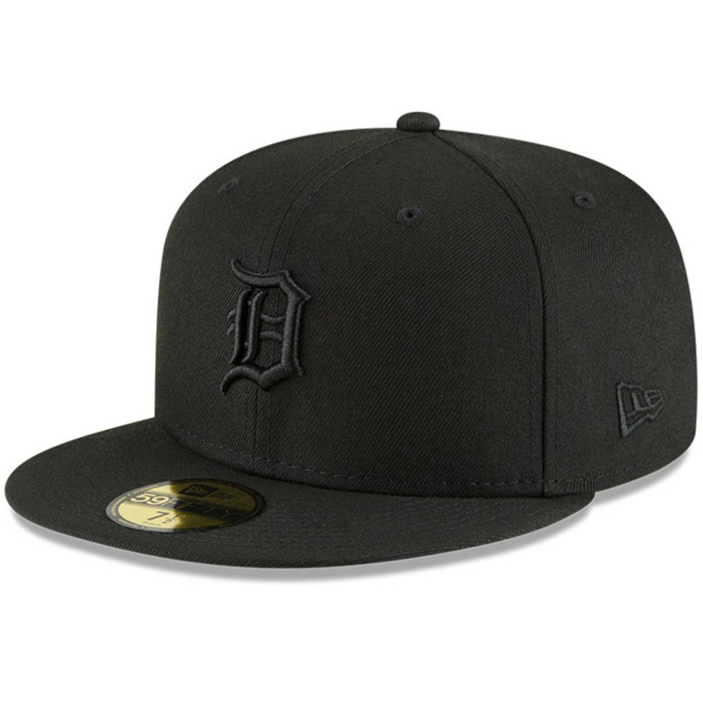Detroit Tigers New Era Black on Black 59FIFTY Fitted Hat | MLB Outlet