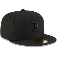 Detroit Tigers New Era Black on Black 59FIFTY Fitted Hat | MLB Outlet
