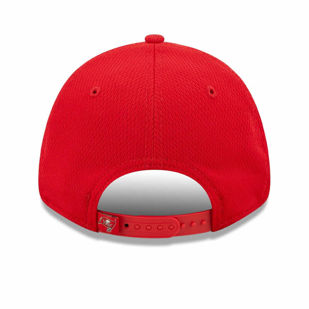 Tampa Bay Buccaneers New Era Framed AF 9FORTY Snapback Hat