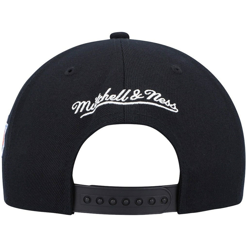 New York Knicks Hardwood Classics Script 2.0 Snapback Hat New