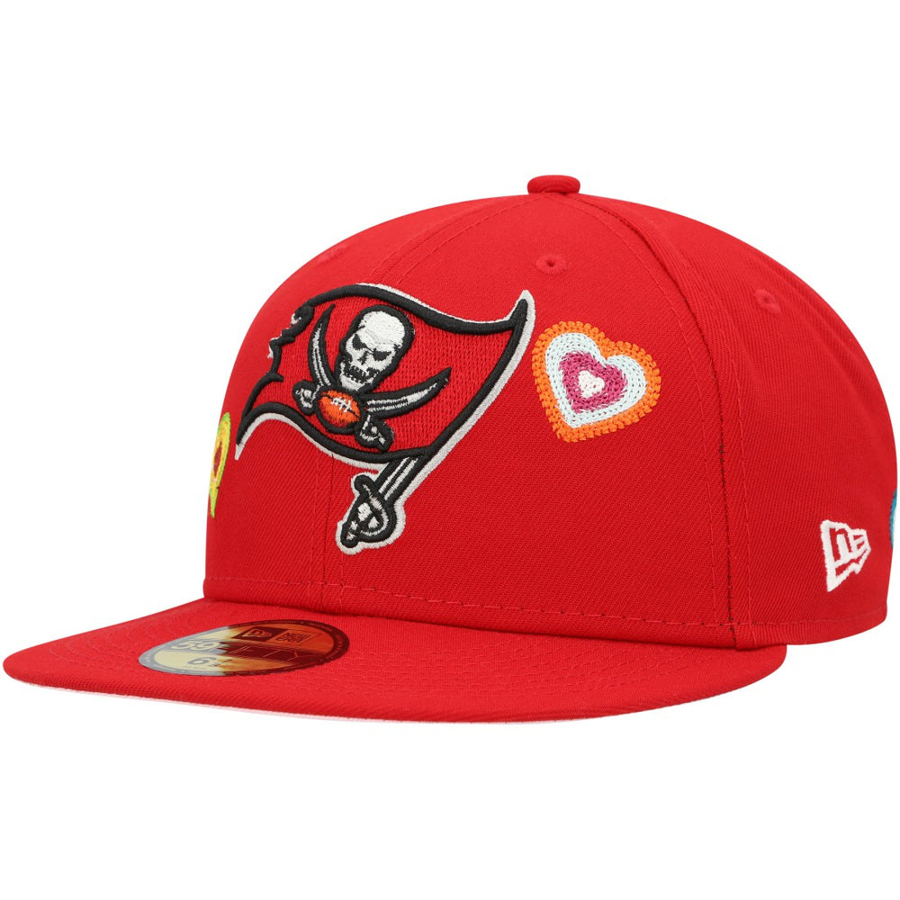 Tampa Bay Buccaneers New Era Chain Stitch Heart 59FIFTY Fitted Hat