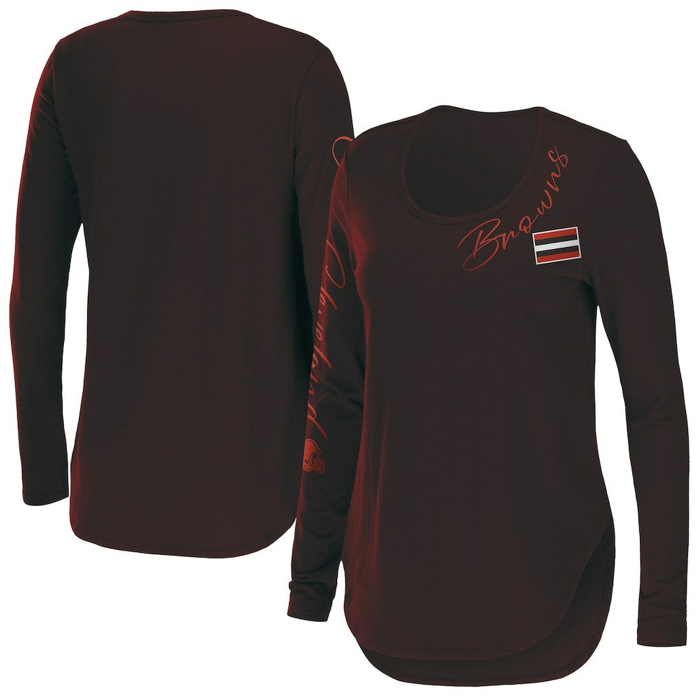 Cleveland Browns  WEAR by Erin Andrews Women's Team Scoop Neck T-Shirt