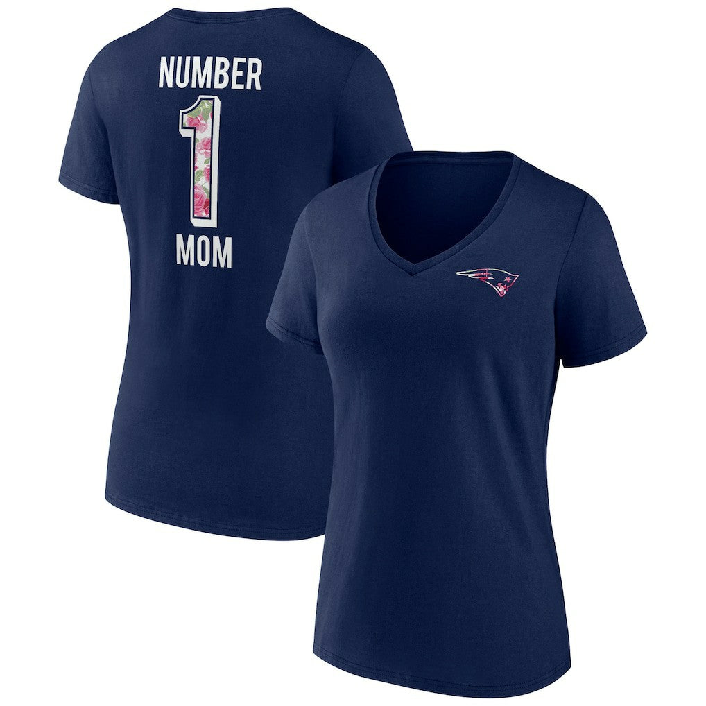 New England Patriots Fanatics Women's Plus Size Mother's Day #1 Mom V-Neck T-Shirt