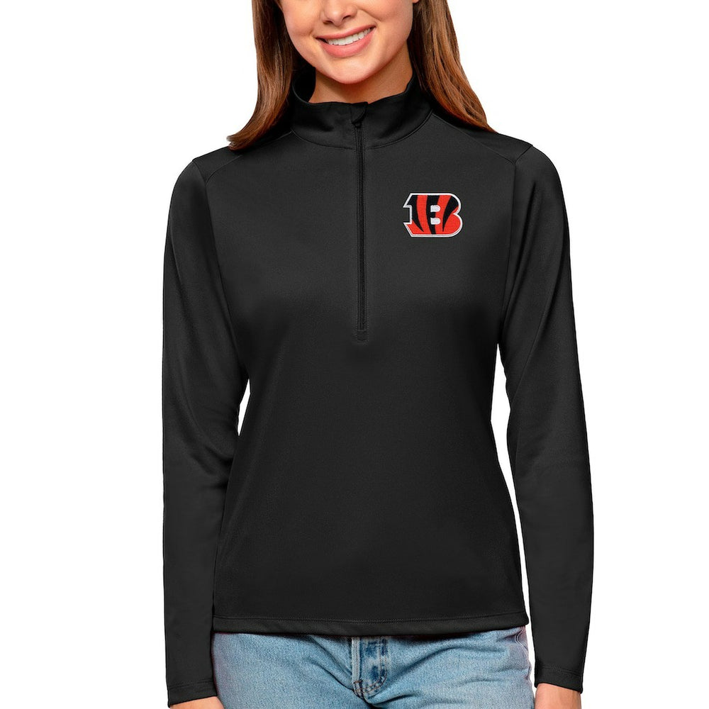 Cincinnati Bengals  Antigua Women's Tribute Half-Zip Top