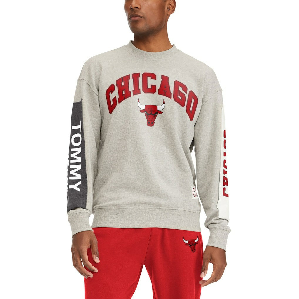 Chicago Bulls Tommy Jeans James Patch Pullover Sweatshirt Discount