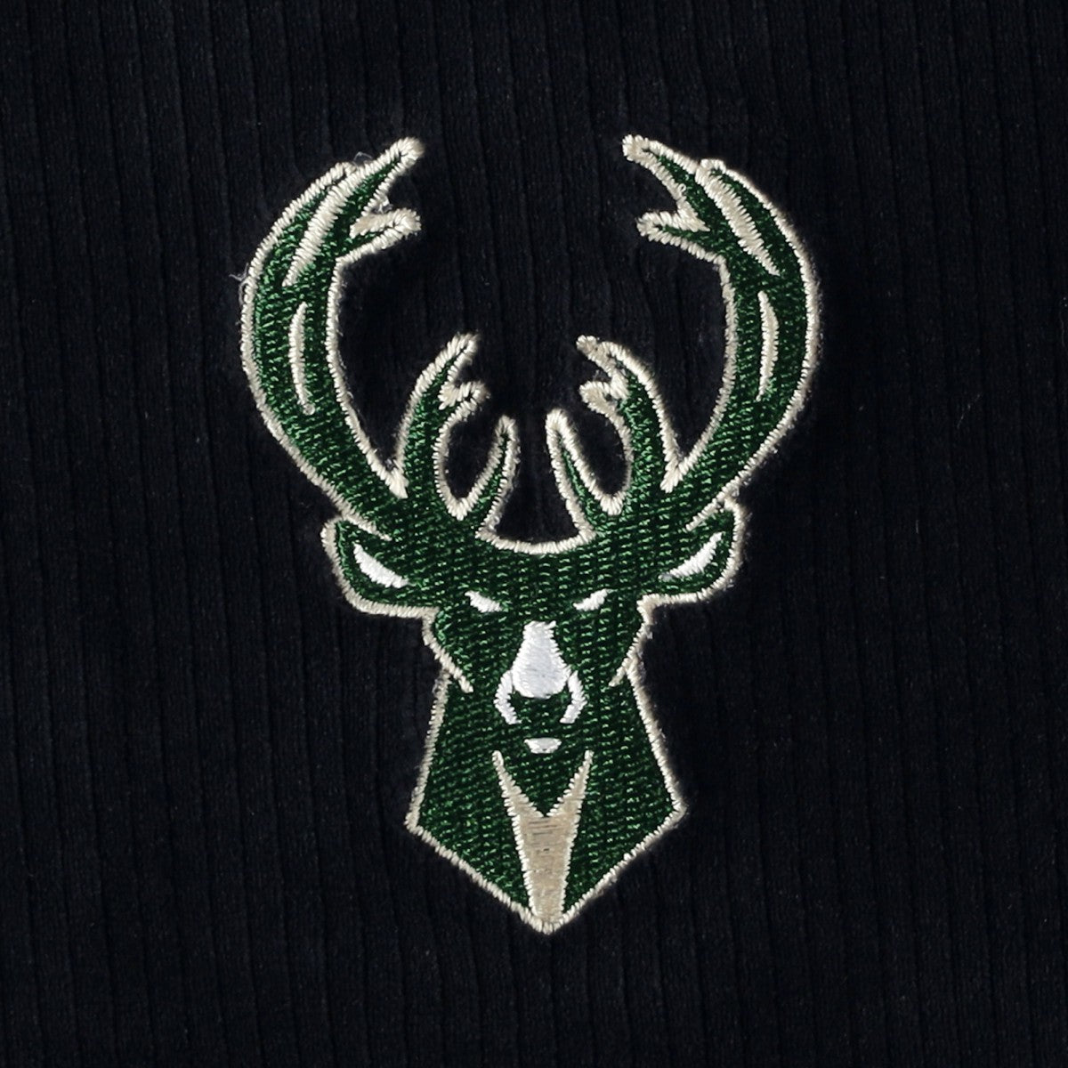 Milwaukee Bucks Touch Women's End Line Velour Pullover Hoodie Online