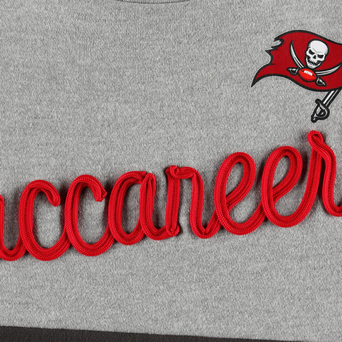 Tampa Bay Buccaneers  Touch Women's Outfield Deep V-Back Waist Length Pullover Sweatshirt