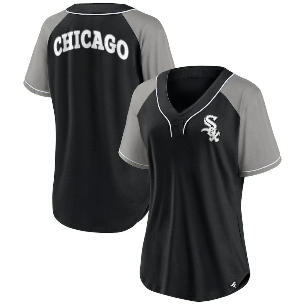 Chicago White Sox Fanatics Women's Ultimate Style Raglan V-Neck T-Shirt | MLB New