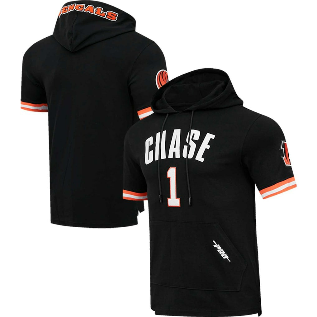 Cincinnati Bengals  Ja'Marr Chase  Pro Standard Player Name & Number Hoodie T-Shirt