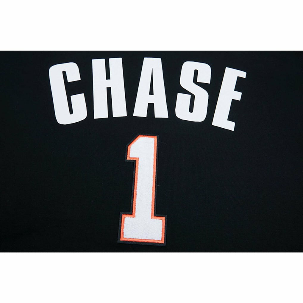 Cincinnati Bengals  Ja'Marr Chase  Pro Standard Player Name & Number Hoodie T-Shirt