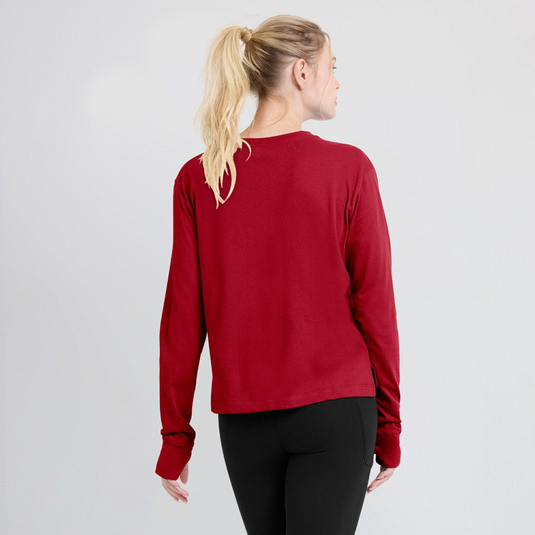 Tampa Bay Buccaneers Nike Women's Modest Crop Performance Long Sleeve T-Shirt