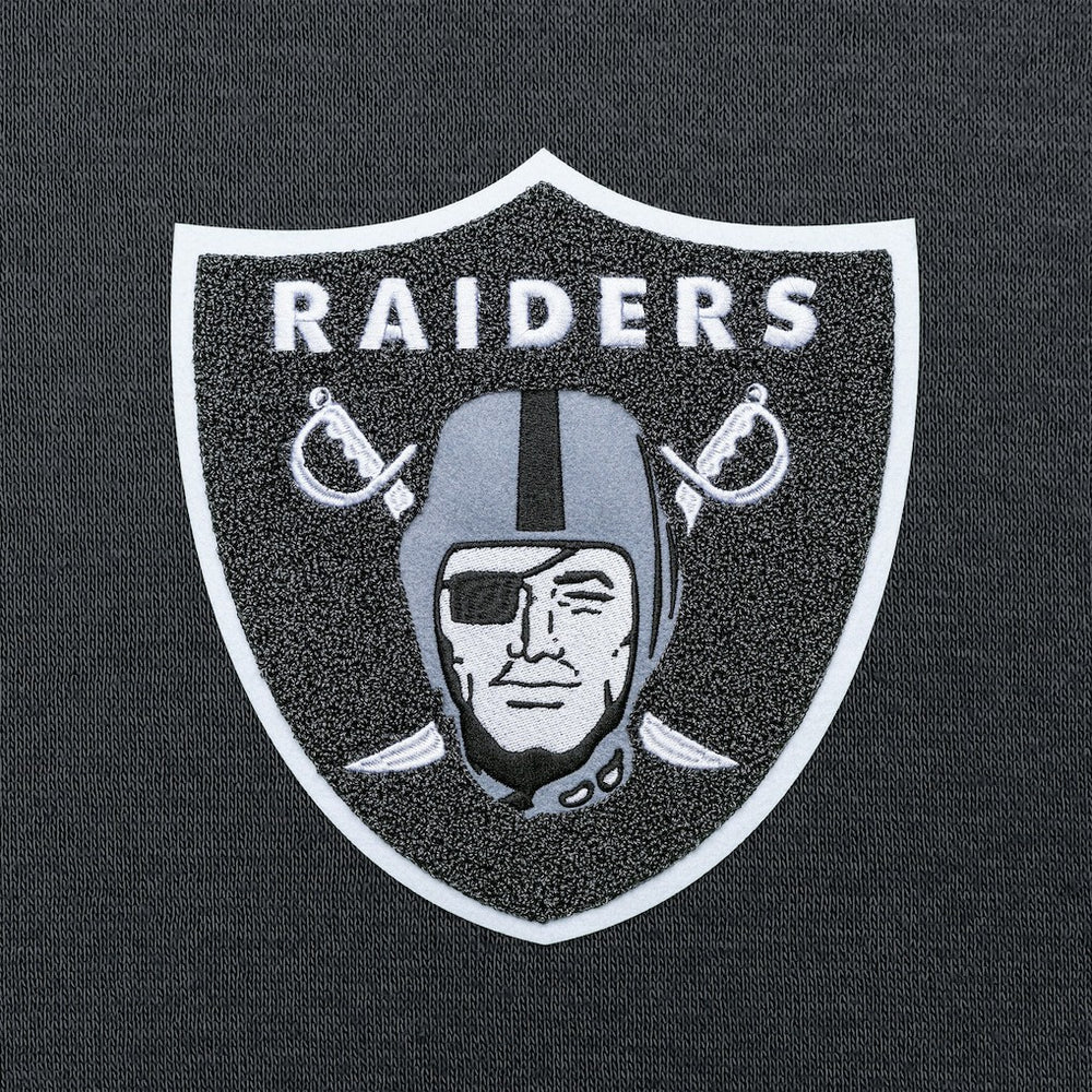 Las Vegas Raiders  Antigua Victory Chenille Pullover Hoodie