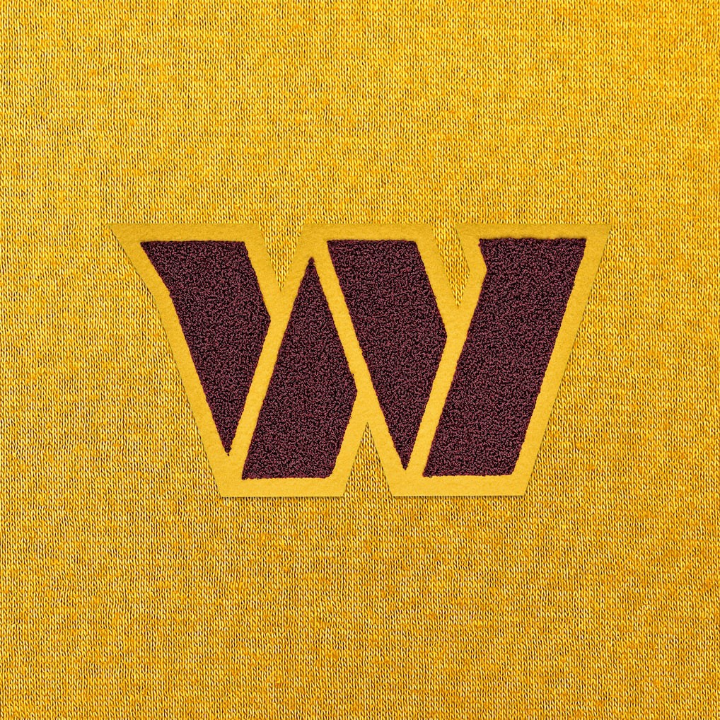 Washington Commanders  Antigua Victory Chenille Pullover Hoodie