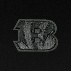 Cincinnati Bengals  Antigua Tonal Logo Tribute Quarter-Zip Pullover Top