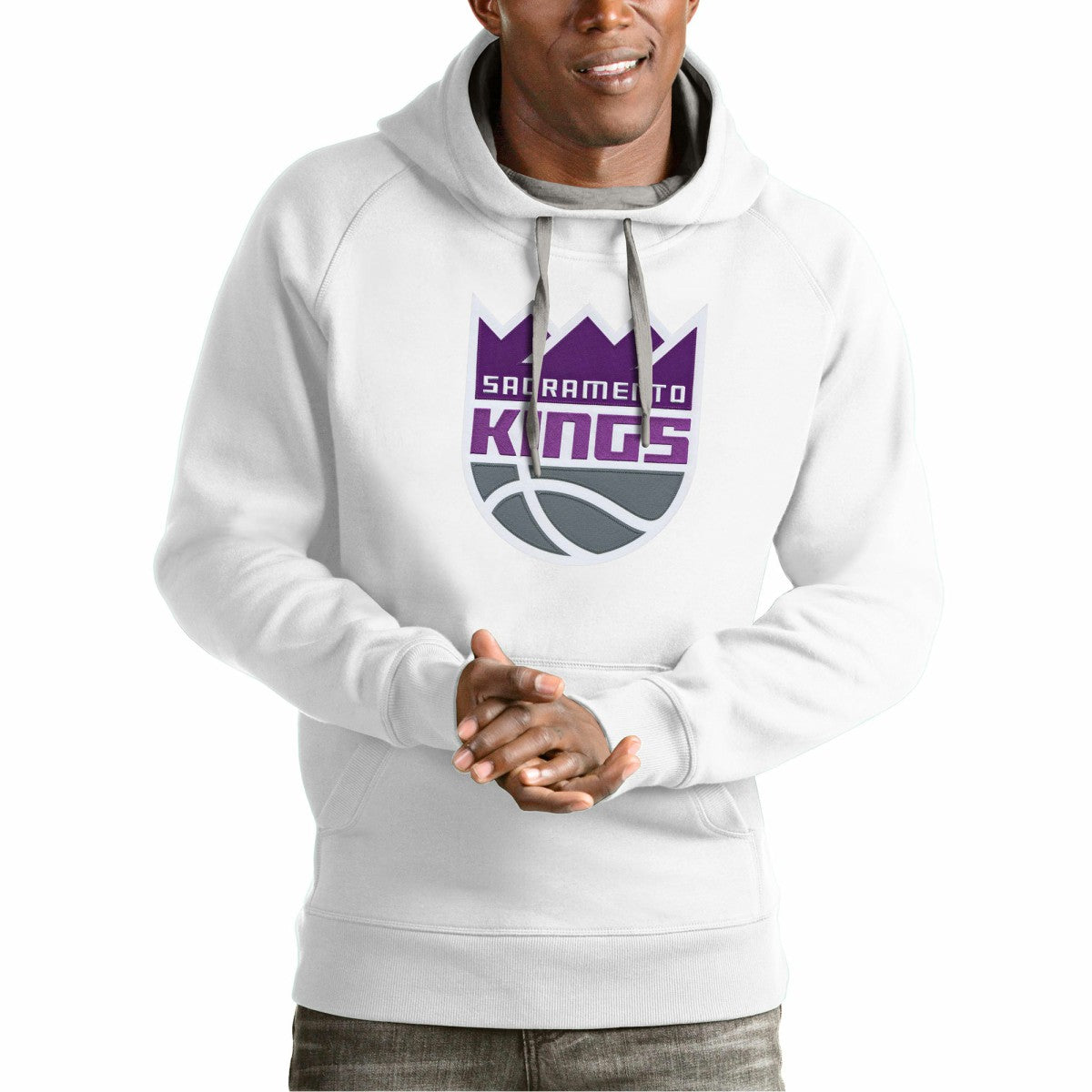 Sacramento Kings Antigua Team Logo Victory Pullover Hoodie Online