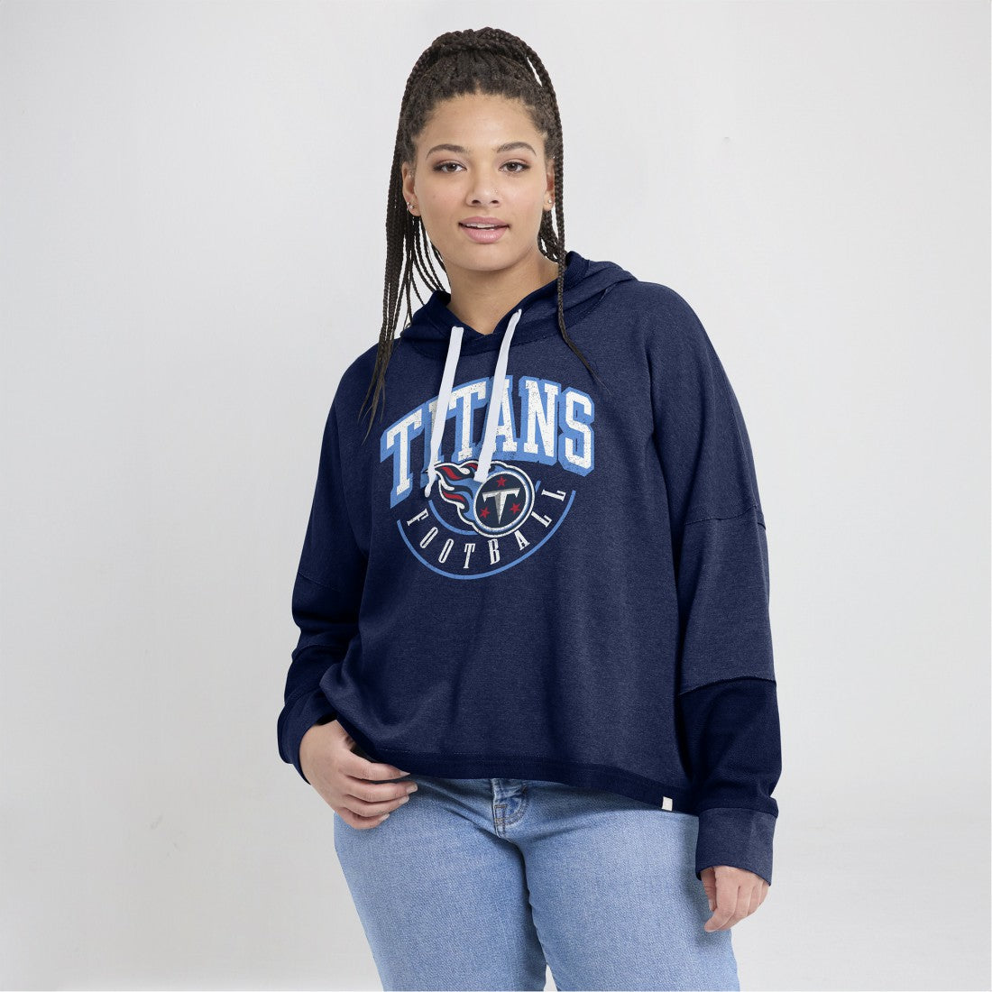 Tennessee Titans Fanatics Women's Lightewight Modest Crop Lounge Helmet Arch Pullover Hoodie