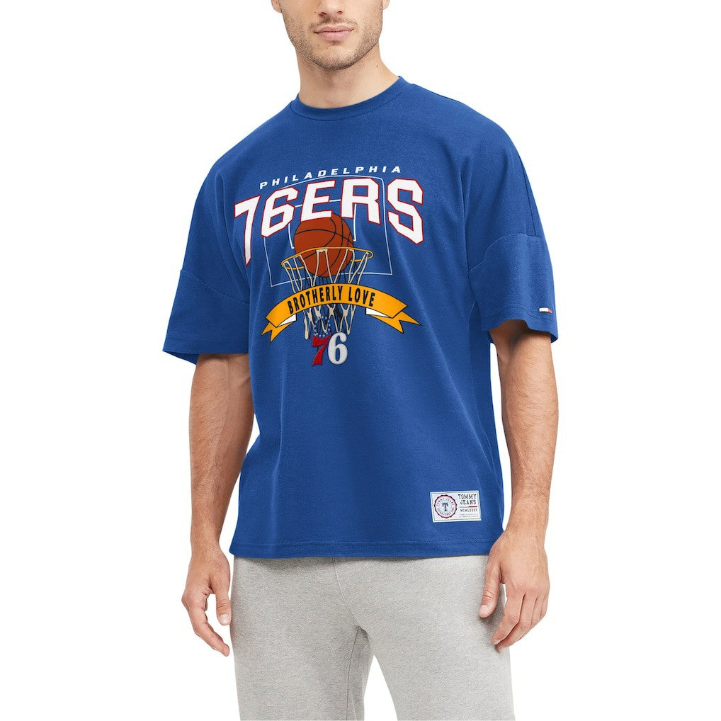 Philadelphia 76ers Tommy Jeans Tim Backboard T-Shirt New