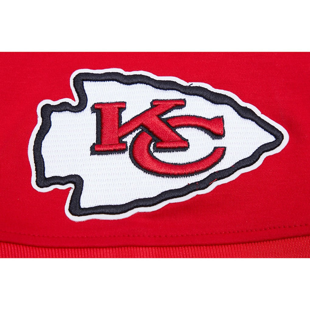 Kansas City Chiefs  Patrick Mahomes  Pro Standard Player Name & Number Hoodie T-Shirt