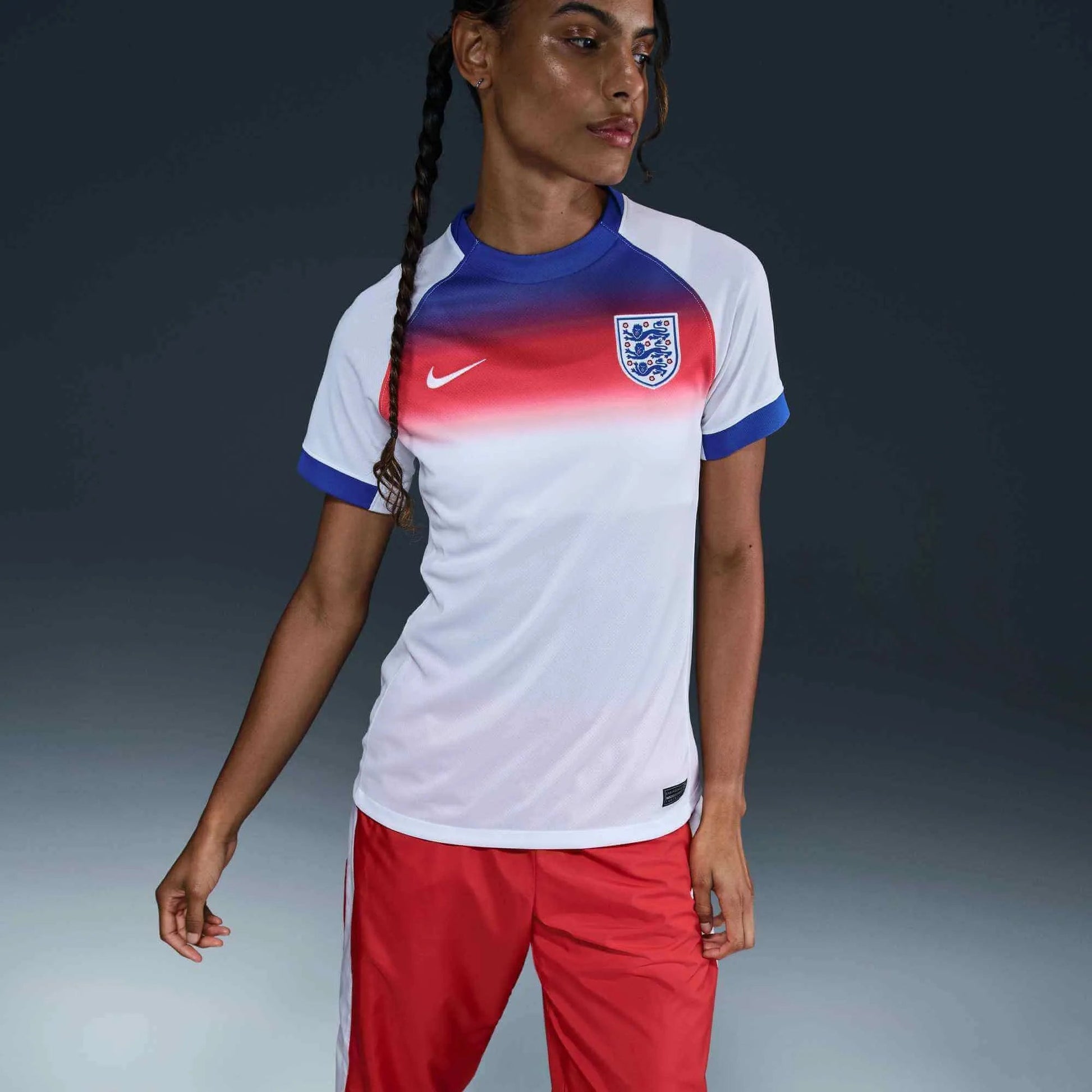 2025 England Women's Stadium Home Soccer Jersey Hyper Royal/White/White - Nike