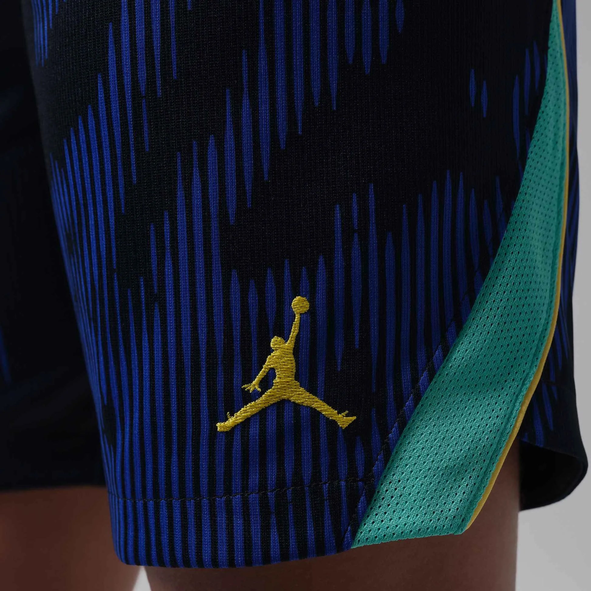 2026-27 Brazil Youth Stadium Away Shorts Old Royal/Black/P109C - Nike