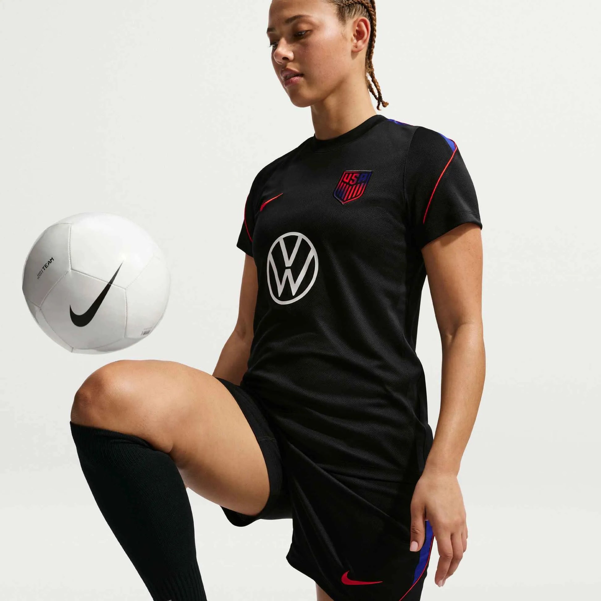 2026-27 USMNT Women's Strike Top Black/Black/Challenge Red - Nike