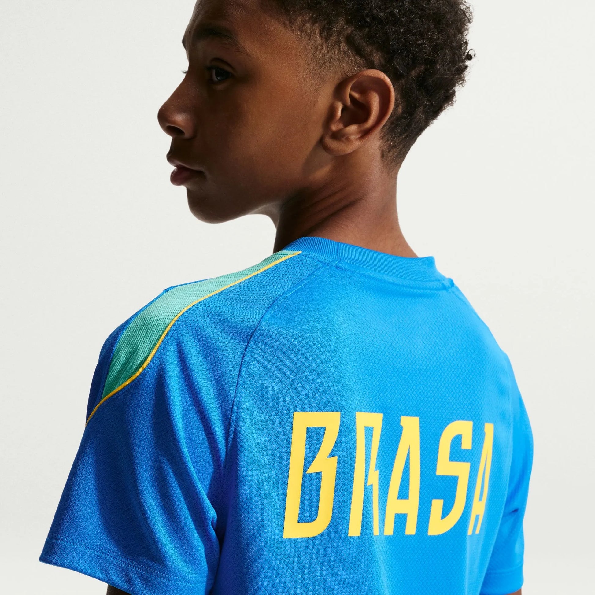 2026-27 Brazil Youth Strike Top Light Photo Blue/Light Menta/Midwest Gold - Nike